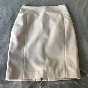 H&M Beige Pencil Skirt